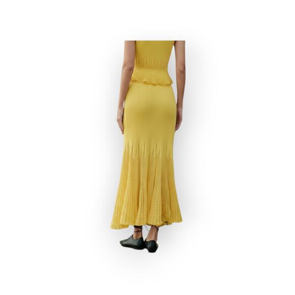 Commense Mesh Panel Pleated Knit Skirt – Yellow Midi Skirt NWT Size XL - Picture 3 of 4